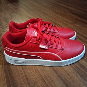 New Men's PUMA Clasico Red, Size 9